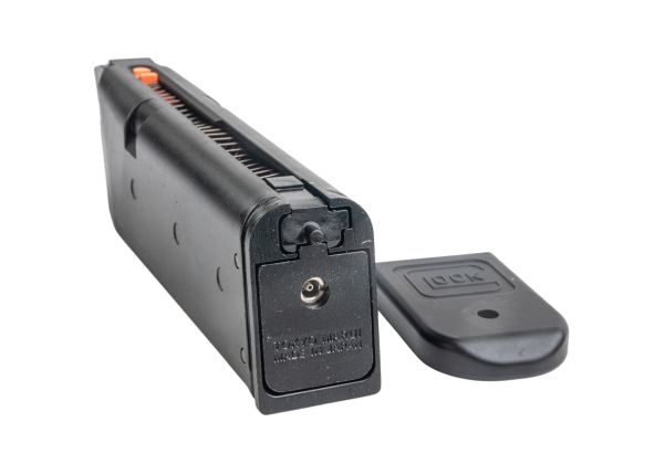 Tokyo Marui G19 グリーンガスマガジン V2.0（22発）-AIRSOFT GOGO エアガン・サバゲー用品通販