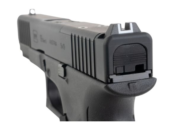 Umarex Glock 19 Gen 5 MOS CO2エアソフトピストル（CNCスチールバージョン） - SRC製-AIRSOFT GOGO エアガン・サバゲー用品通販