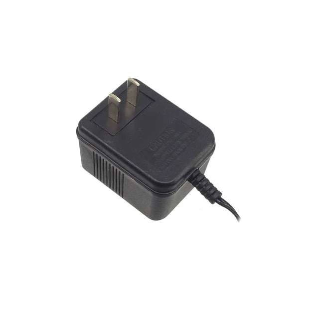WELL 110V USプラグバッテリー充電器 R2 / R4 AEP用 (WELL-AC004A) - ブラック-AIRSOFT GOGO エアガン・サバゲー用品通販