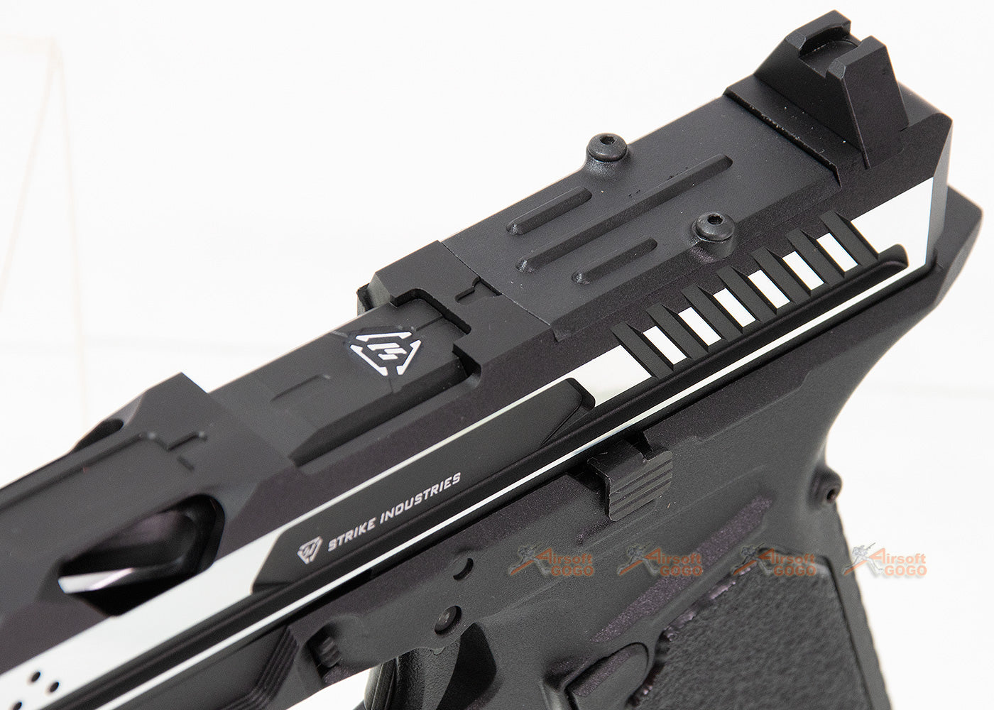 EMG STRIKE INDUSTRIES ARK17 G17 ガスブローバック GBB w/ コンペンセイター (2トーンカラー) –  AIRSOFT GOGO